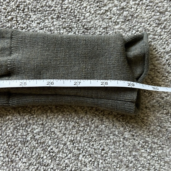 Lululemon 100% wool hoodie - Picture 8 of 9